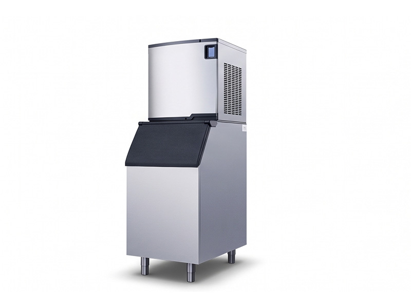 Celebration Commercial Ice Maker